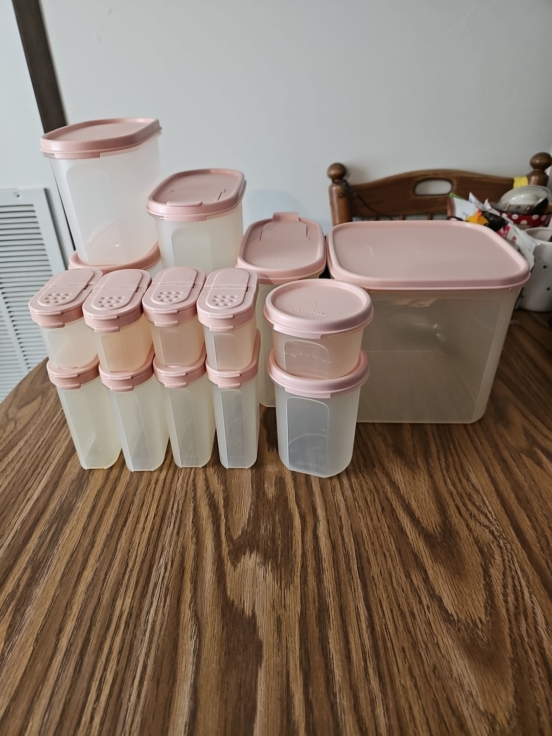 VTG Pink Tupperware Modular Containers Set – Various Sizes & Spice Shakers 15
