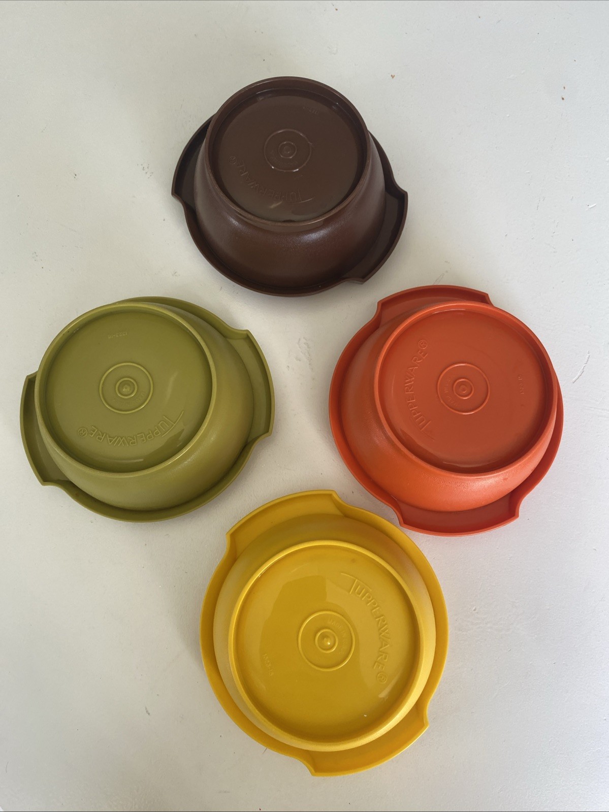 Vintage Tupperware Lot of 4 Bowls No Lids Brown Green Orange Yellow 1323