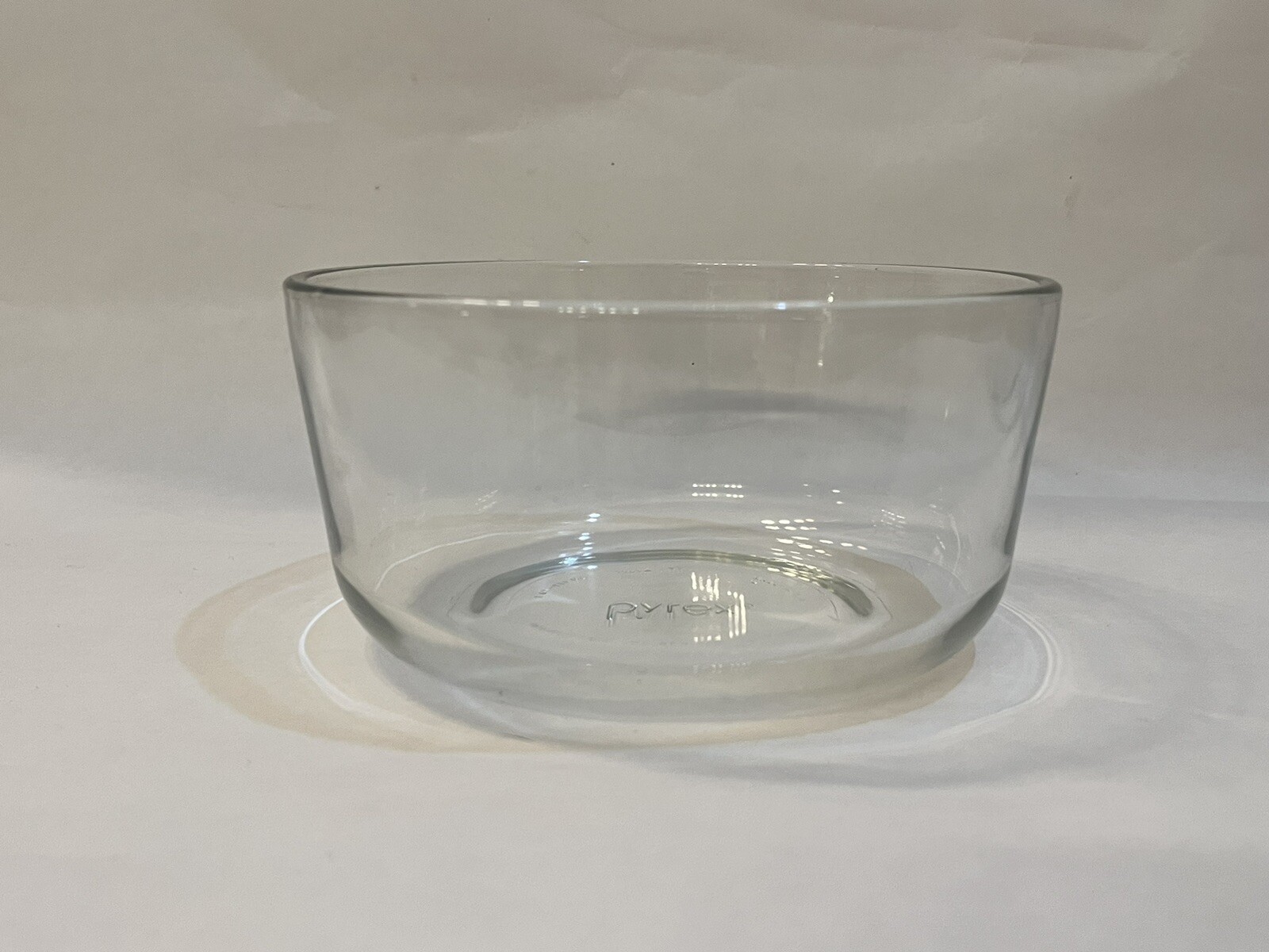 Set of 4 Pyrex Blue Tint Glass Mixing Nesting Bowls 7202, 7201A, 7200A, 7202