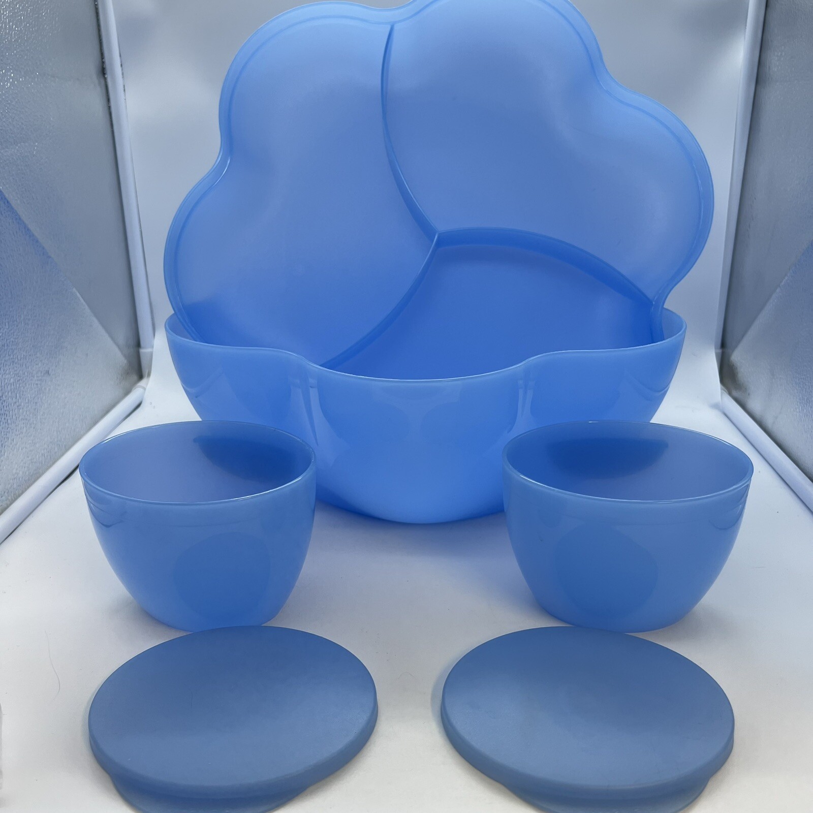 Tupperware Open House Chip ‘N Dip Serving Bowl Complete 3Pc Set 4624A-1 BLUE
