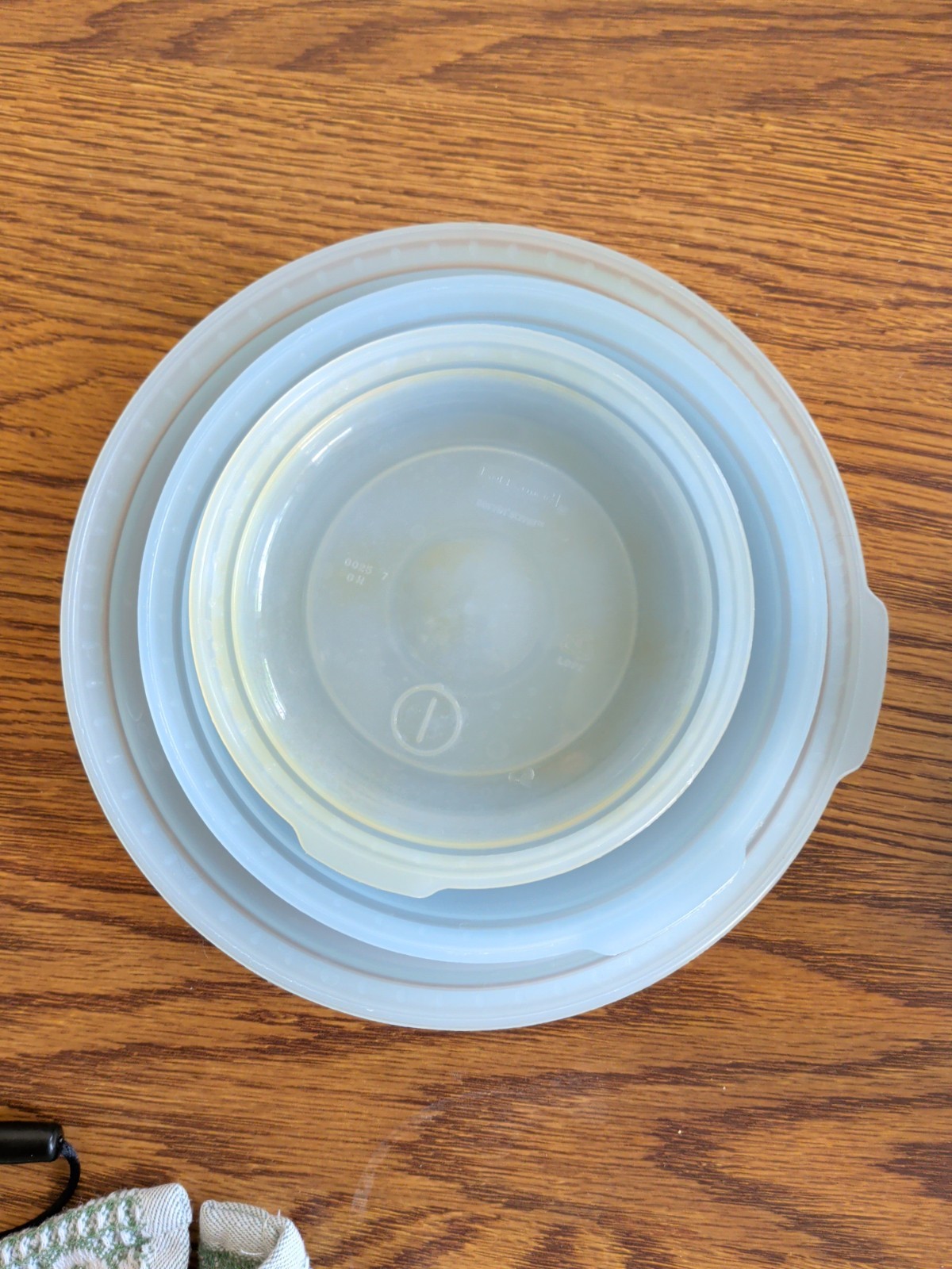 Rubbermaid Servin Saver 3 Containers And 3 Lids