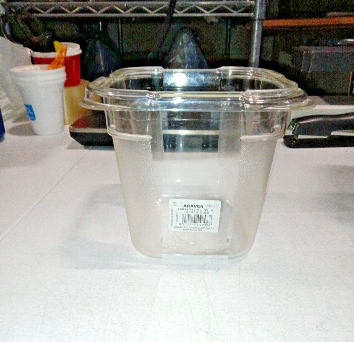 ARAVEN GN 1/6 h.150mm / 6″ 2,15 l./ 2,2qt Polycarbonate container without lid