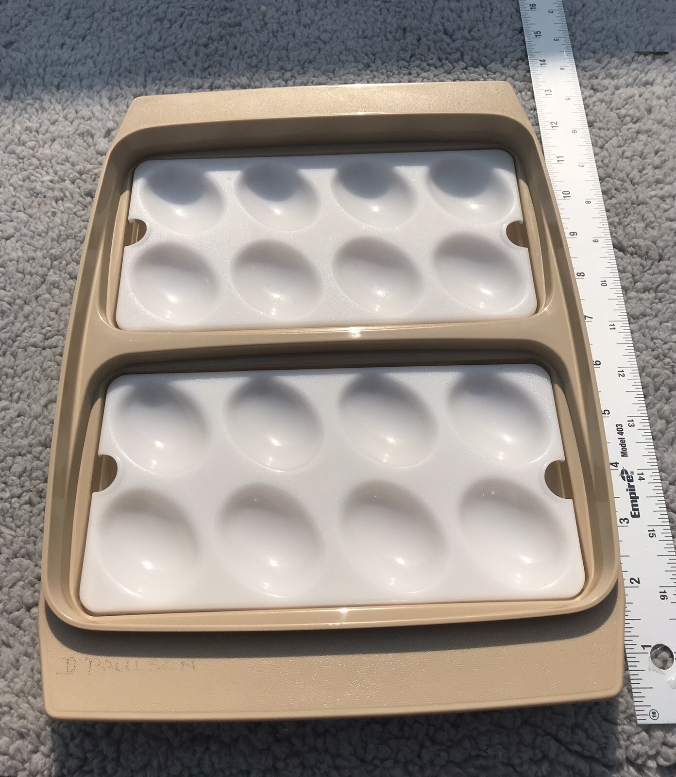 Vtg Tupperware Deviled Egg Keeper Carrier Tray Container 4 Pc Beige Almond Set