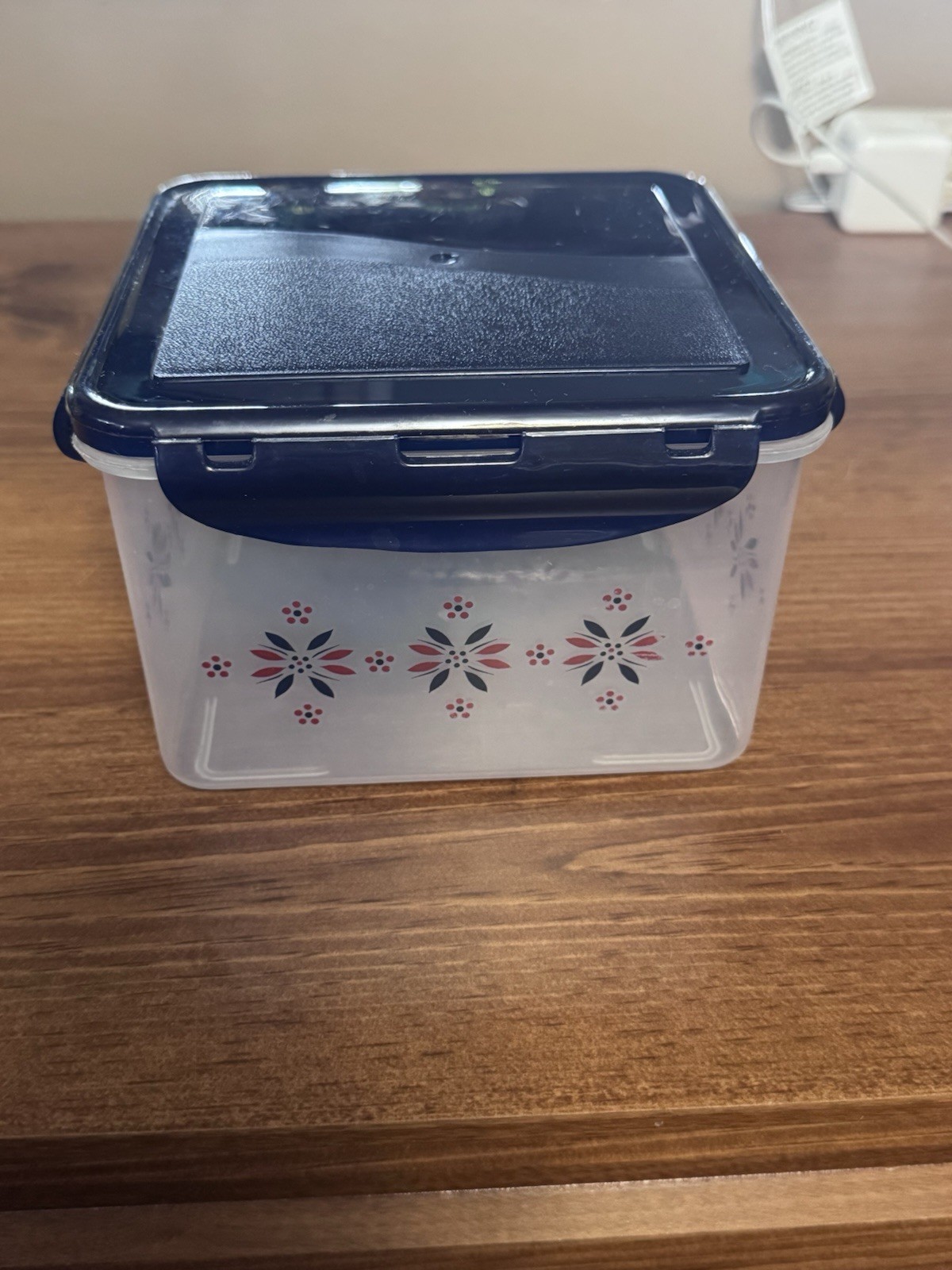 Temp-tations Patriotic Fireworks Square 1.5qt Storage Container & Lid, Plastic