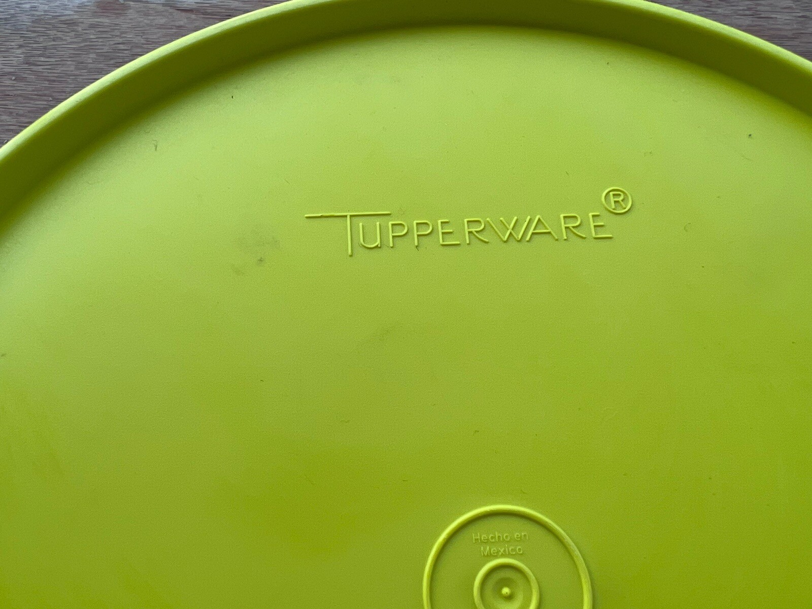 Tupperware Jello Mold- Complete Set With All 3 Pieces Yellow Vintage