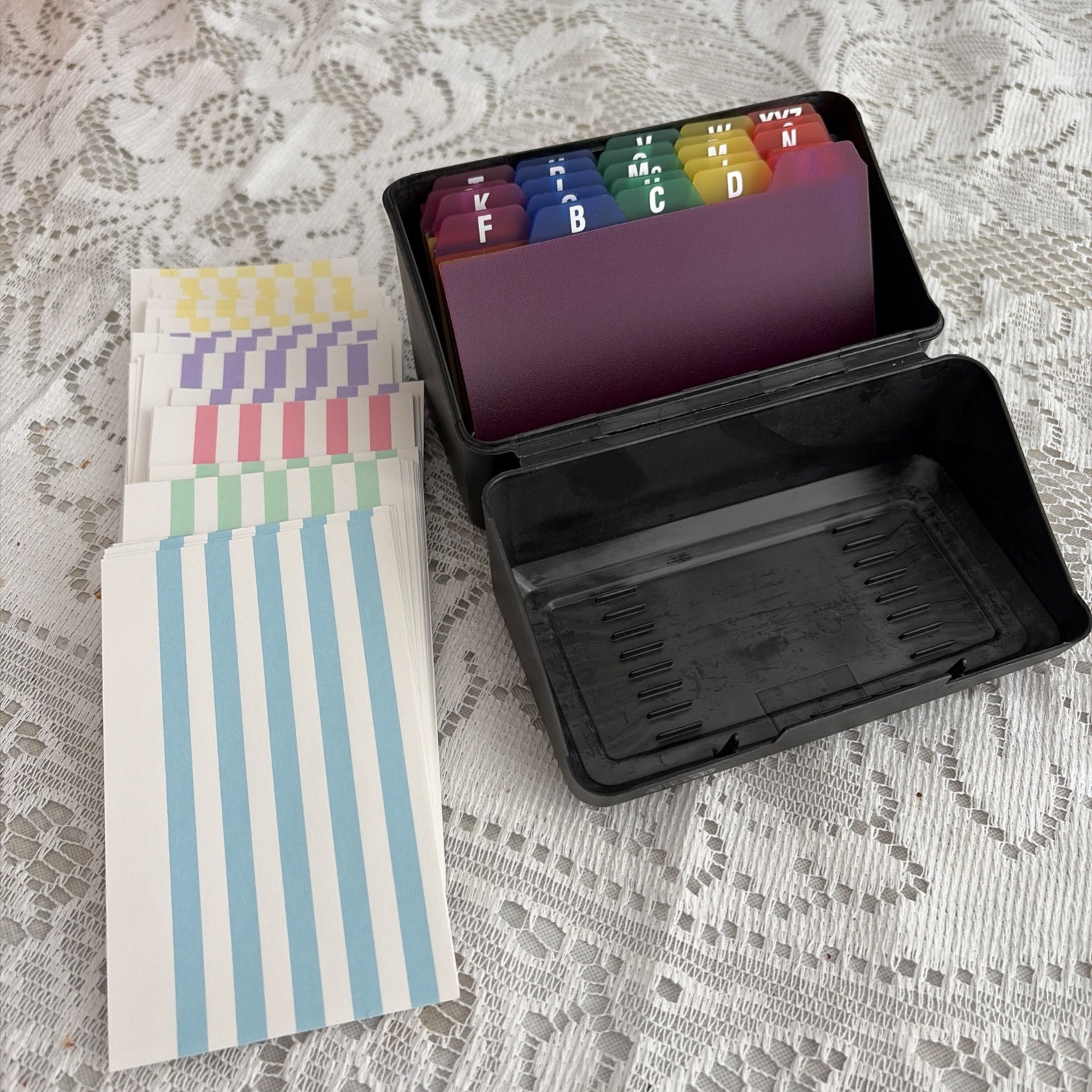 Rubbermaid Black Rolodex Box W/ Oxford Alphabet Colored Dividers and Index Cards