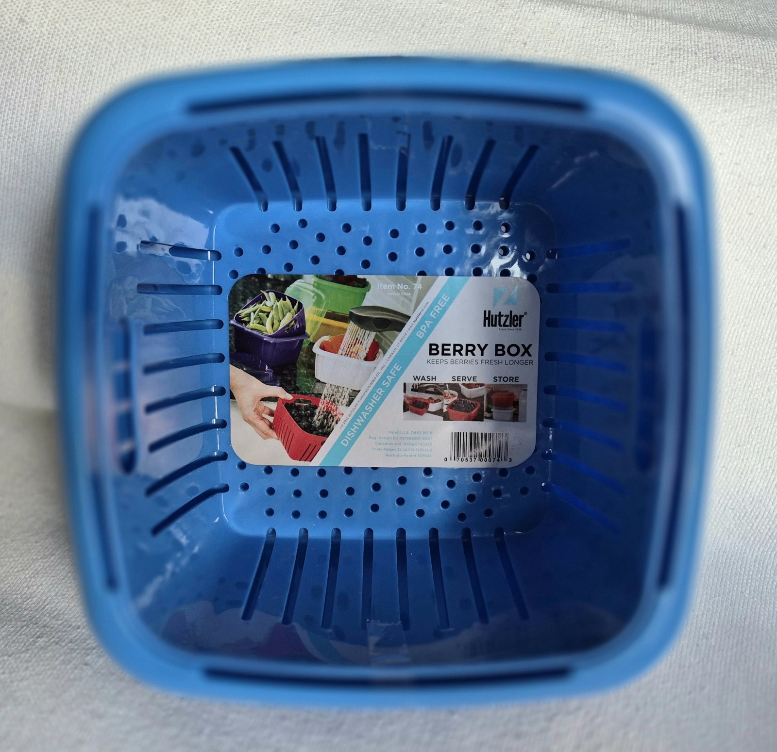 2 X Hutzler 3 in 1 Berry Box Produce Keeper, Quart Size, Red and Blue