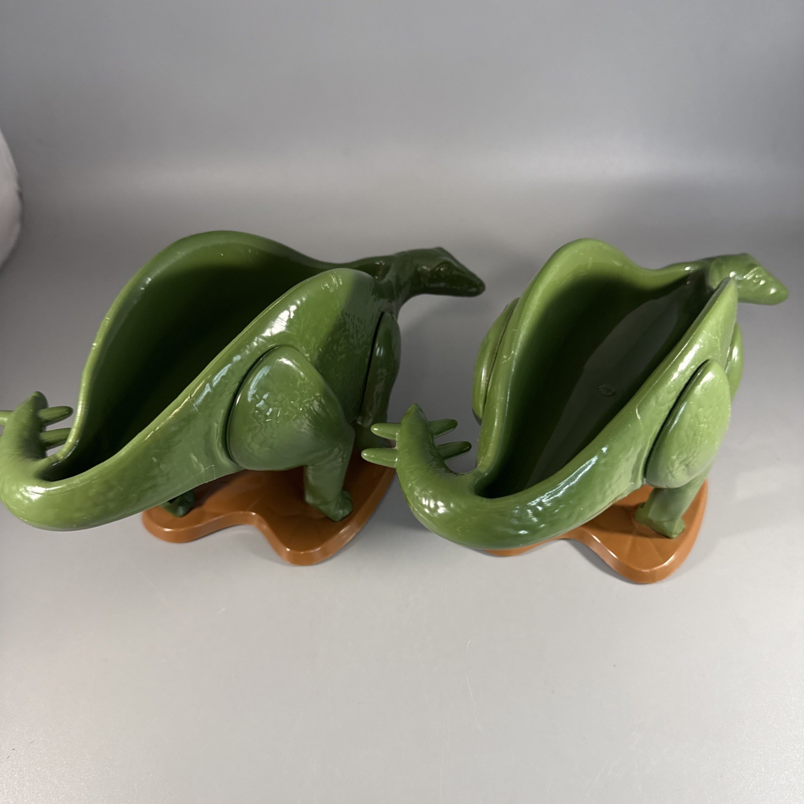 Set Of 2 Nachosaurus Stegosaurus Taco Food Holder Server Novelty Dinosaur Lovers