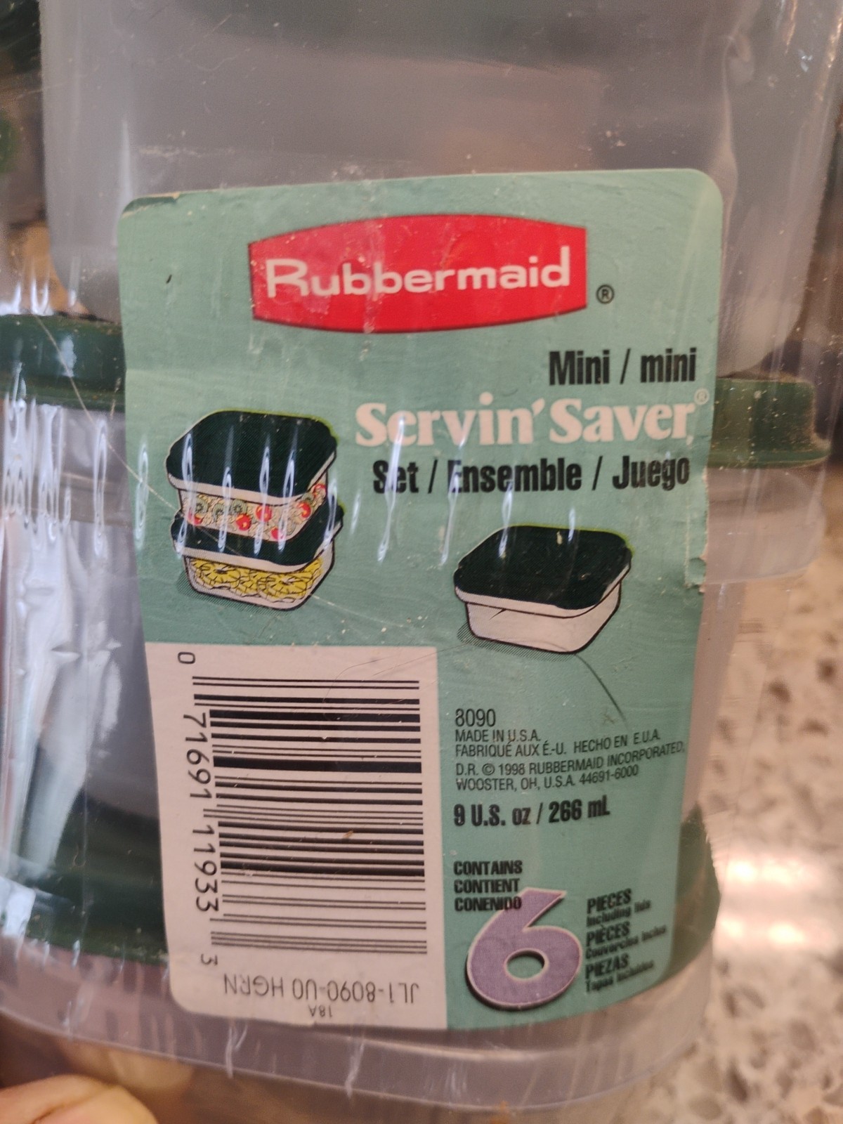 Rubbermaid Green Storage Containers 12 #4 9 oz Square 12, 11 oz Oval NOS