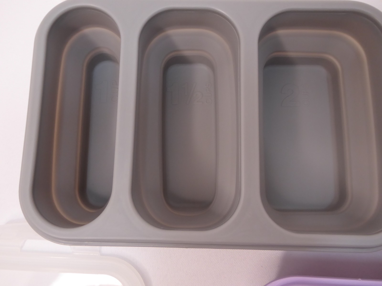 Crofton Portion Perfect Meal Kit – Lot of 3 Silicone Collapsible Meal Prep Trays
