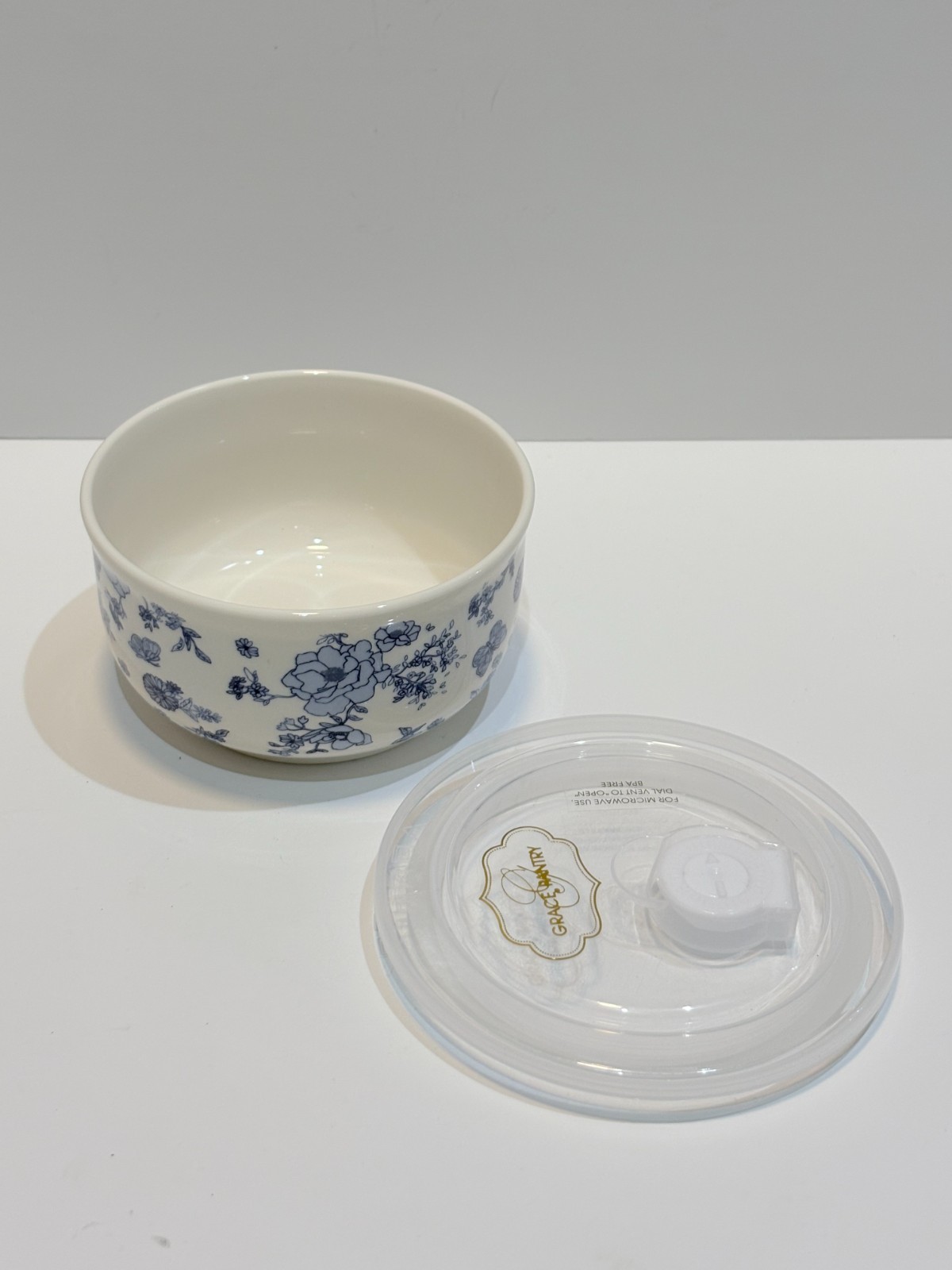 Grace Pantry ‘KATIE’ Microwave Bowl- Food Storage Container w/ Vented Lid 5″ NEW