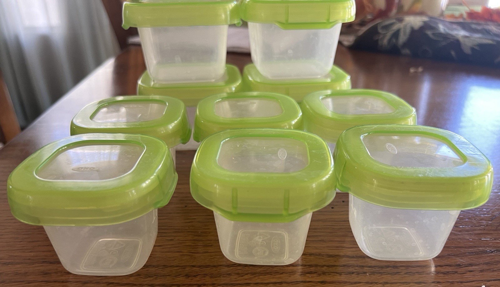 Oxo pop container set Of 10. Small Container Is Perfect For Homemade Baby Food!