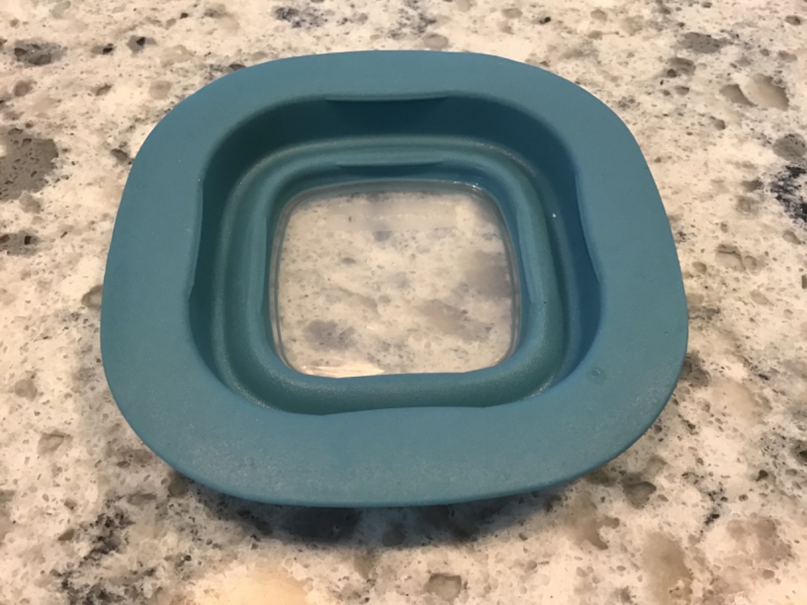 Rubbermaid Storage Container REPLACEMENT LID ONLY Teal Blue w/ Window for 4 oz.