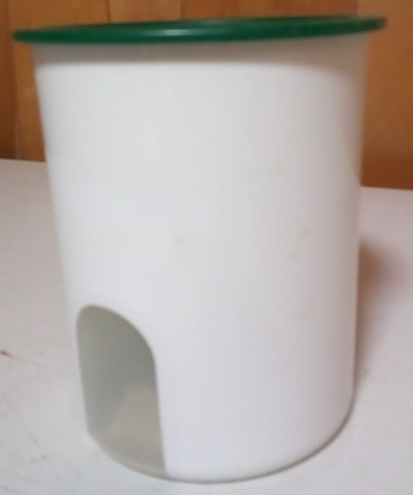 Remind Me Canister Tupperware B White w Hunter Green Seal Tupperware