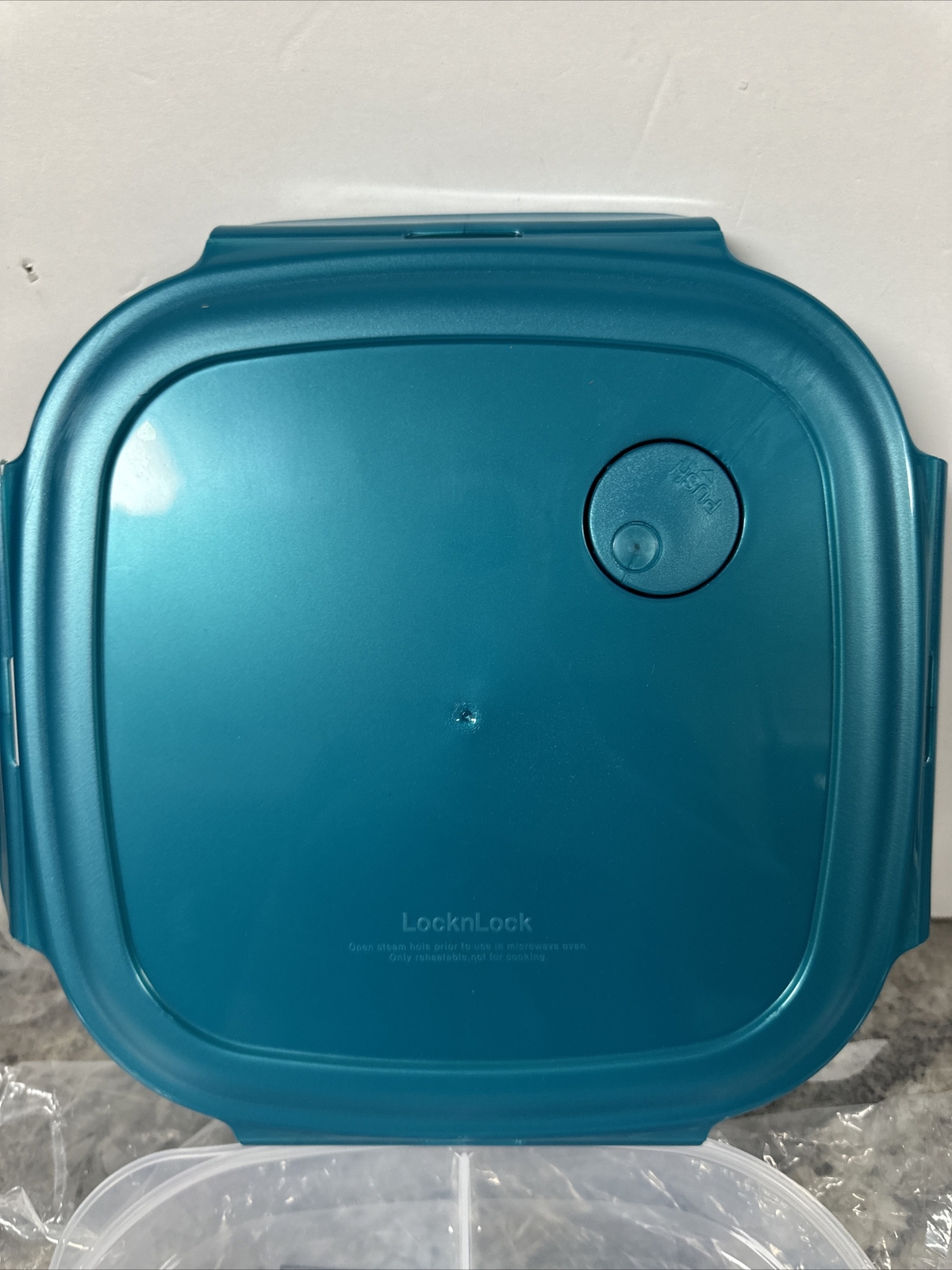 Lock N Lock Divided Food Storage Container W/Green Snap Lid 4 Divides Vent 1.4qt