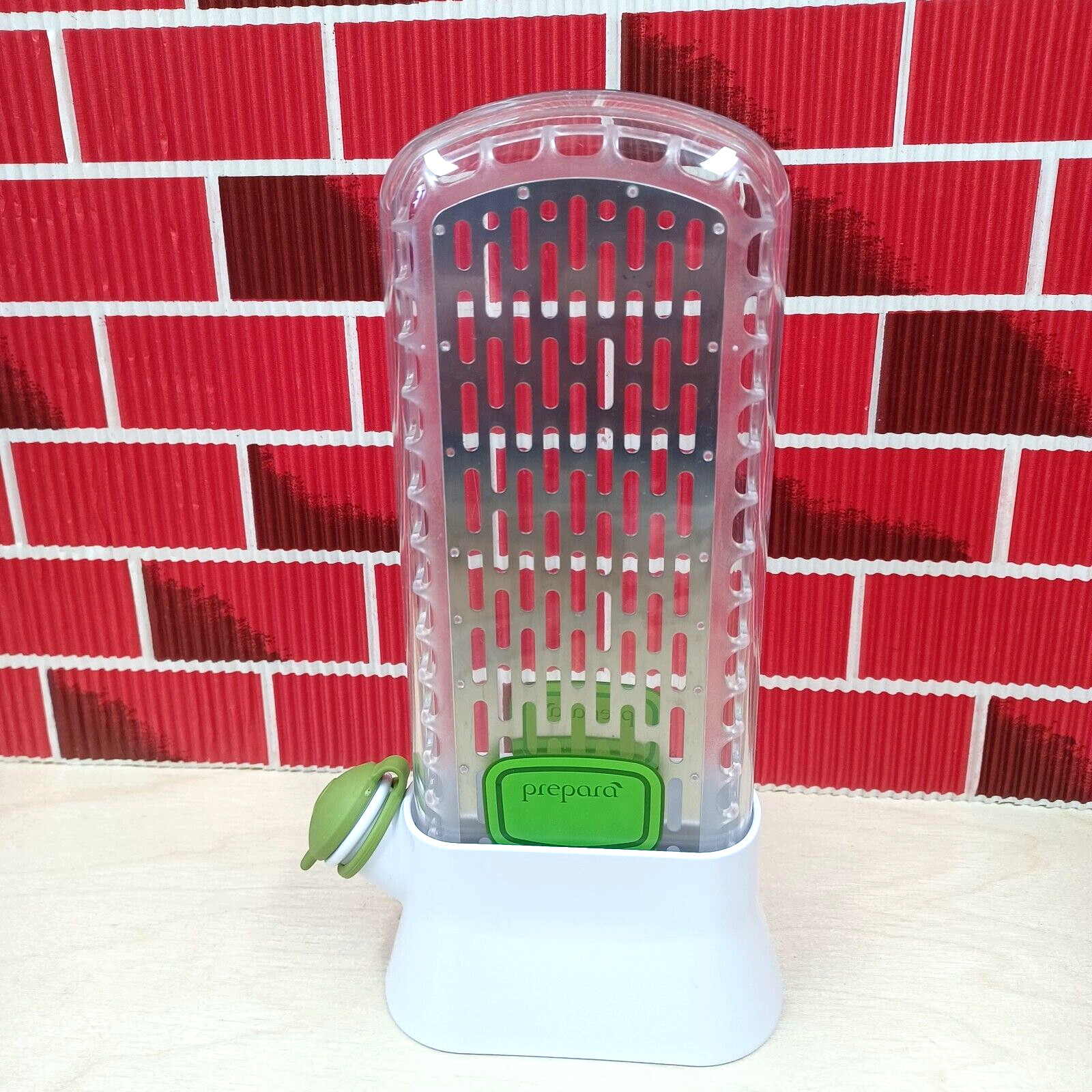 Prepara HERB KEEPER Saver Refrigerator Helps HERBS Stay Fresh Storage Pod