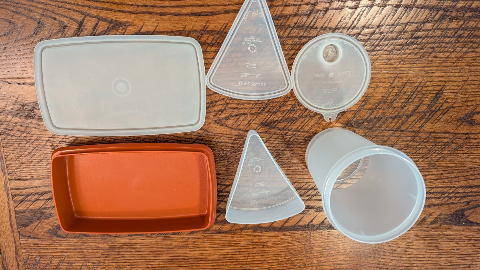 Vintage 3 Tupperware Pie Slice Keeper Store & Pour Quart Orange Rectangle Keeper