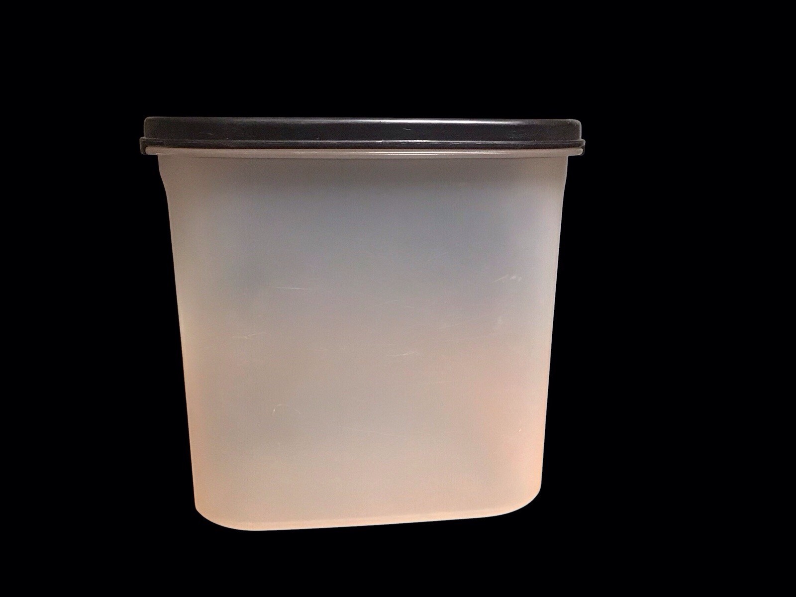 Tupperware Oval Modular Mate #3 Black Top Lid #1613 7¼ Cup Storage Container
