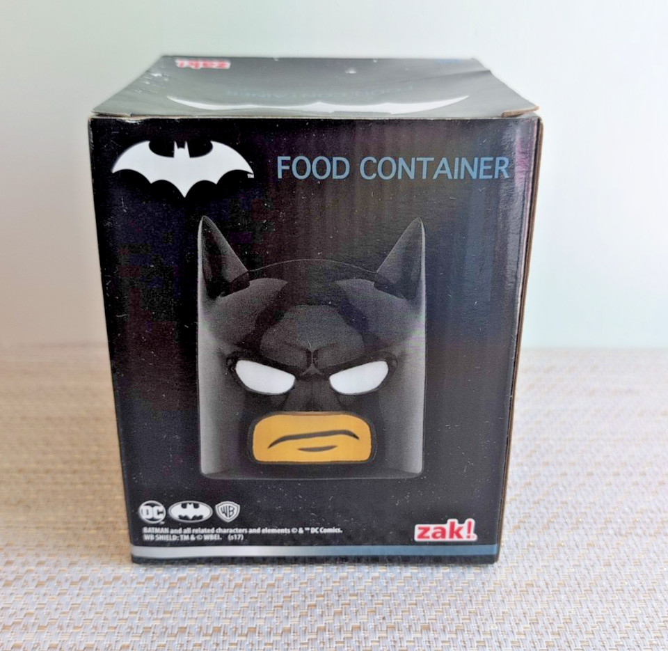 Loot Crate Exclusive Lego Batman Food Snack Container Zak! DC Comics 10.5oz NEW