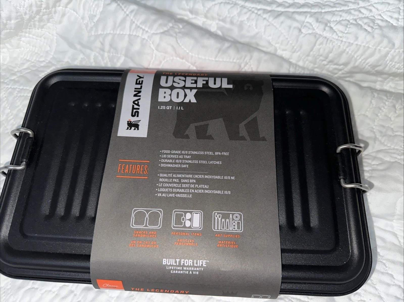 NWT Stanley Classic Series The Legendary Useful Box 1.25Qt/1.1L Matte Black