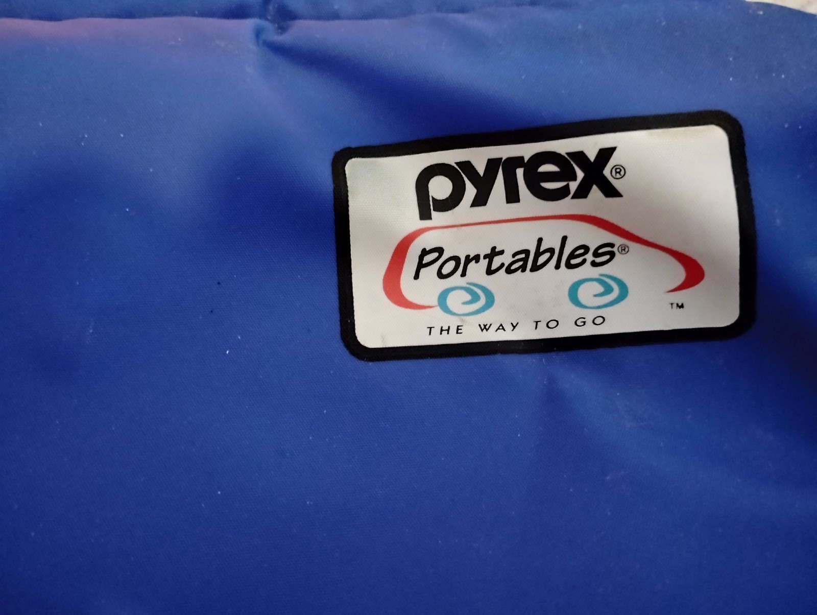 Pyrex Portables The Way To Go Insulated Zipper Carry Case Bag Cold Hot…