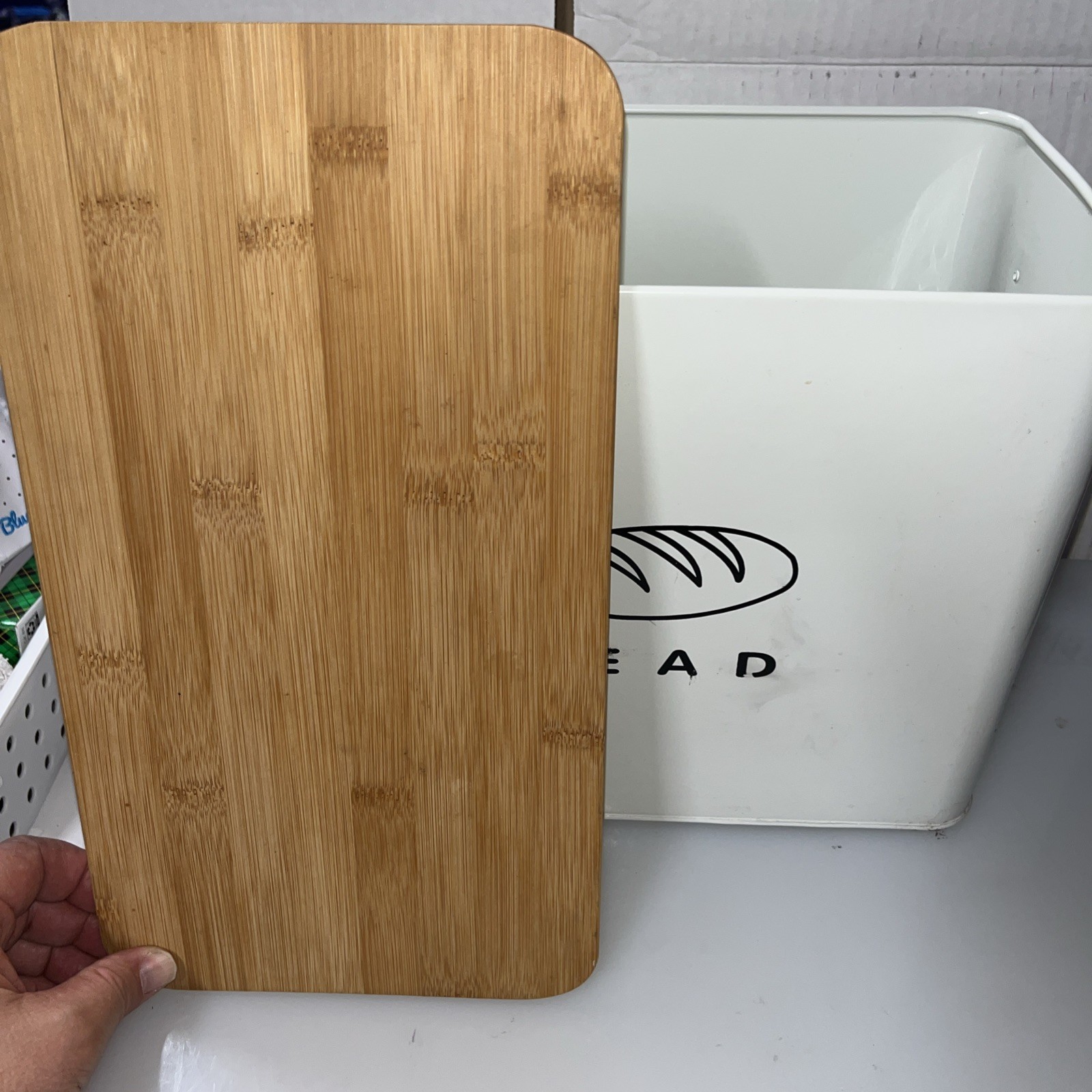 Metal Bread Bin – Bread Box with Bamboo Lid and Integrated Chopping Board 33×23