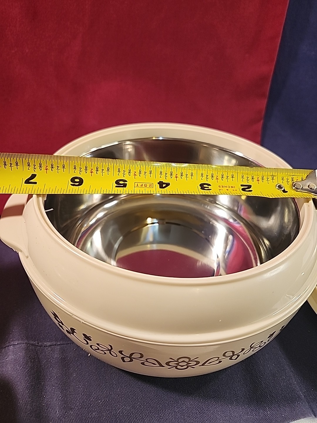 Vintage Pelicano Insulated Food Containers W/Locking Lids Set of 2