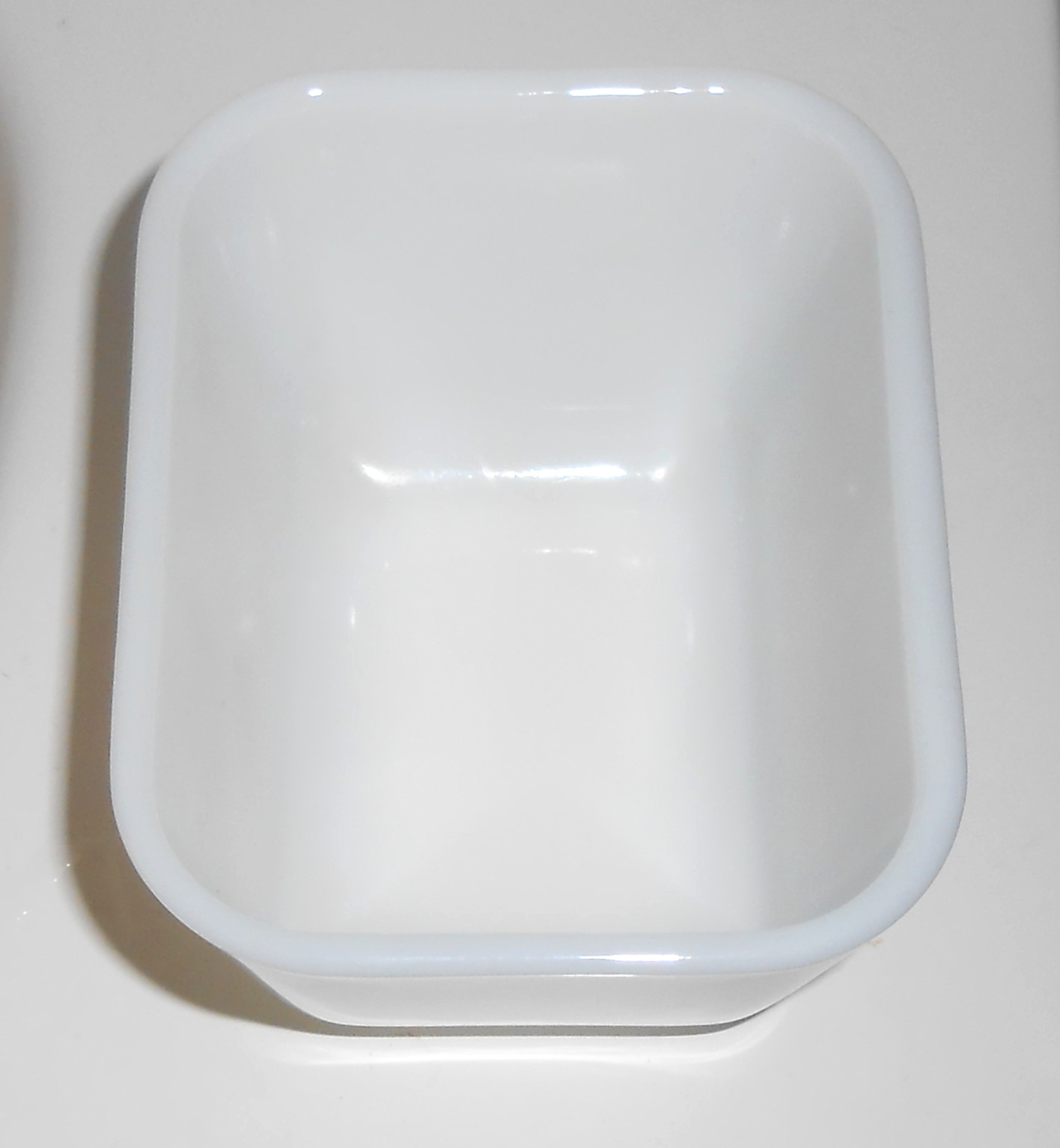 PYREX 501 PINK GOOSEBERRY REFRIGERATOR DISH WITH LID C – 1950’S – B 1 1/2 CUP