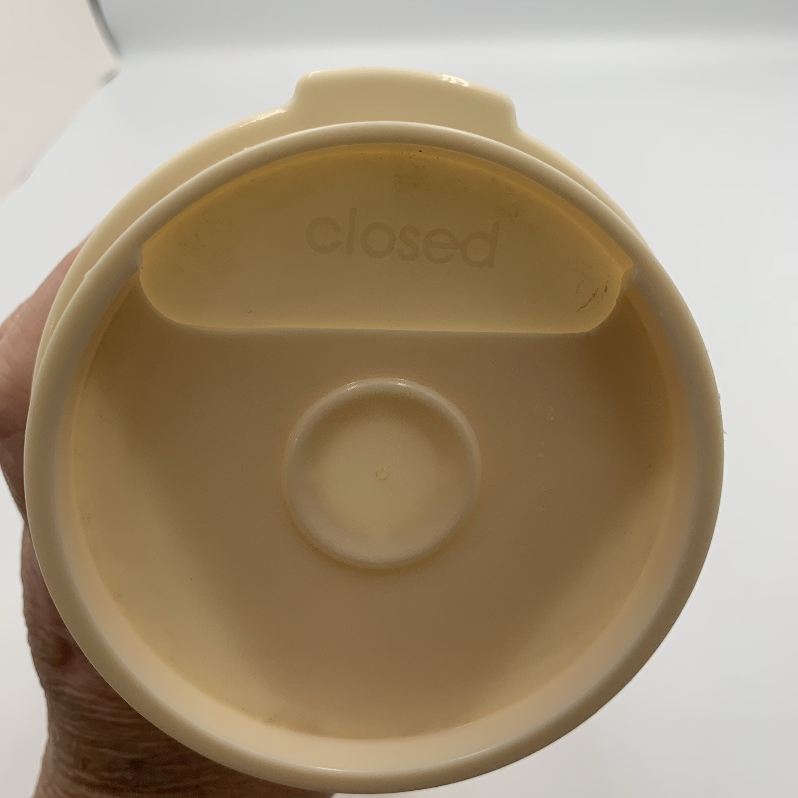 Vintage Rubbermaid Servin’ Saver Spaghetti Keeper Storage w/Almond Lid