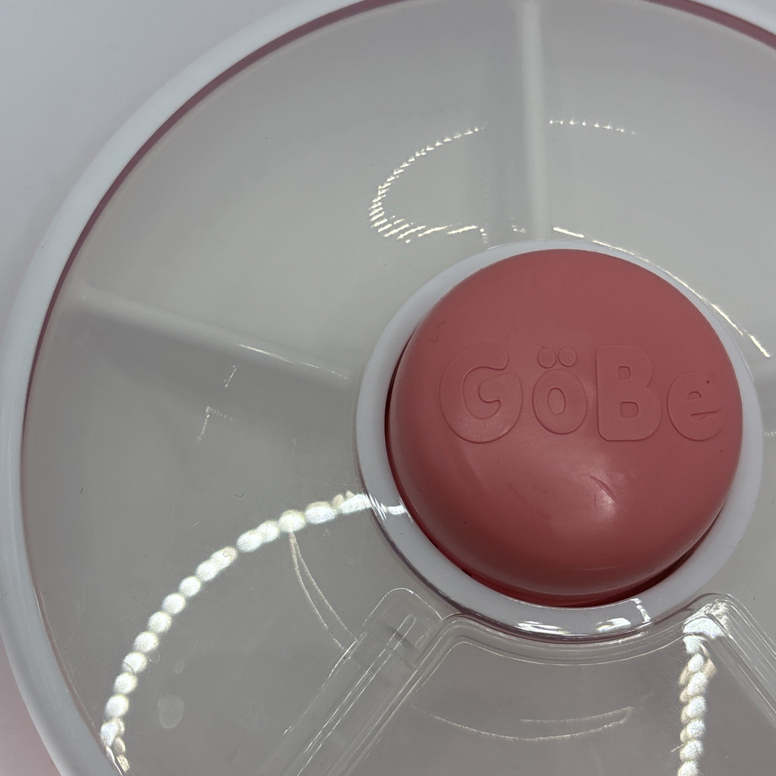 Gobe original snack spinner 5 compartment picnic travel food storage pink