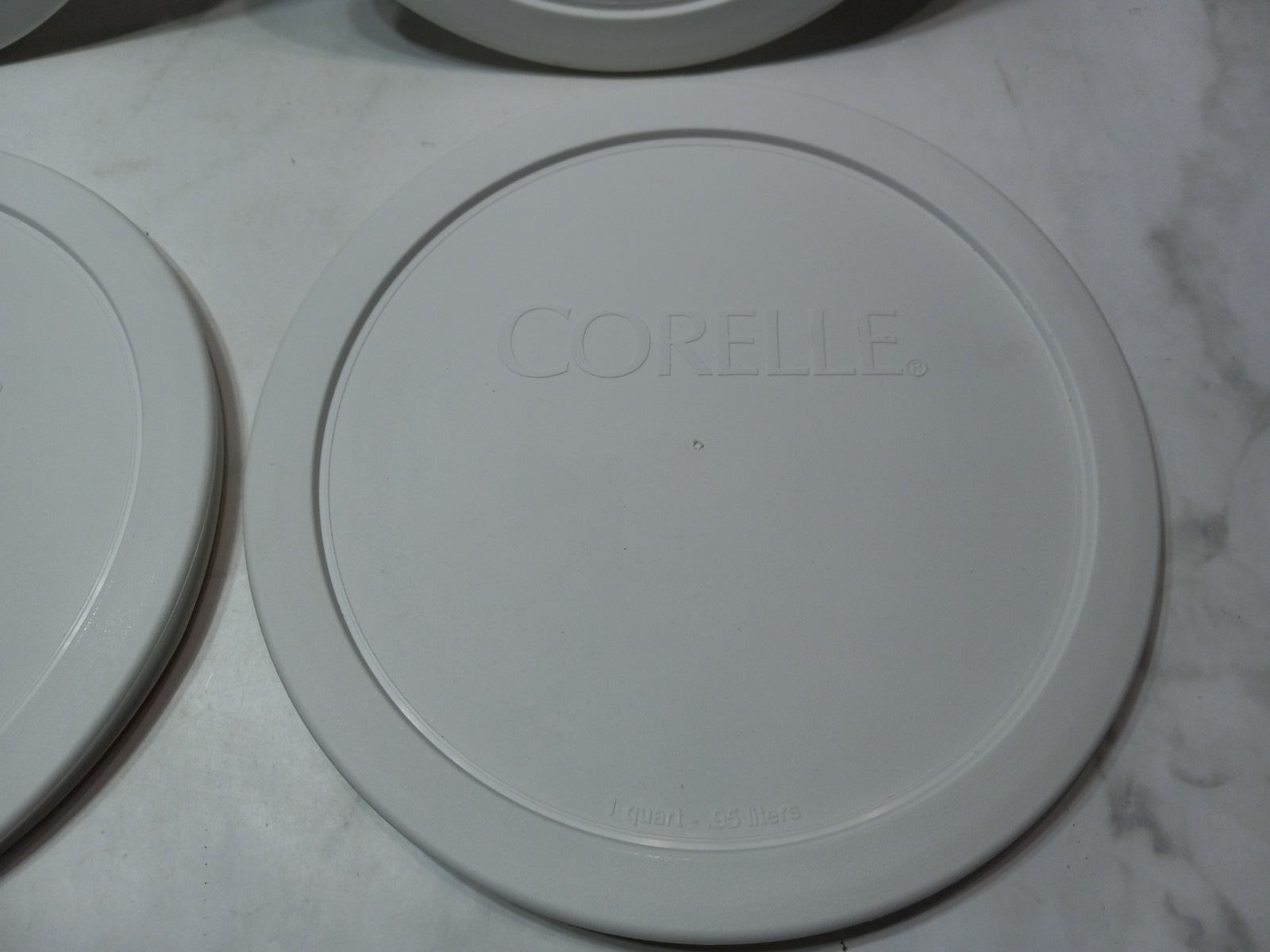 Lot of 4 Corelle 1 QT Plastic Storage Replacement Lid White 323-PC 8 3/4″ wide