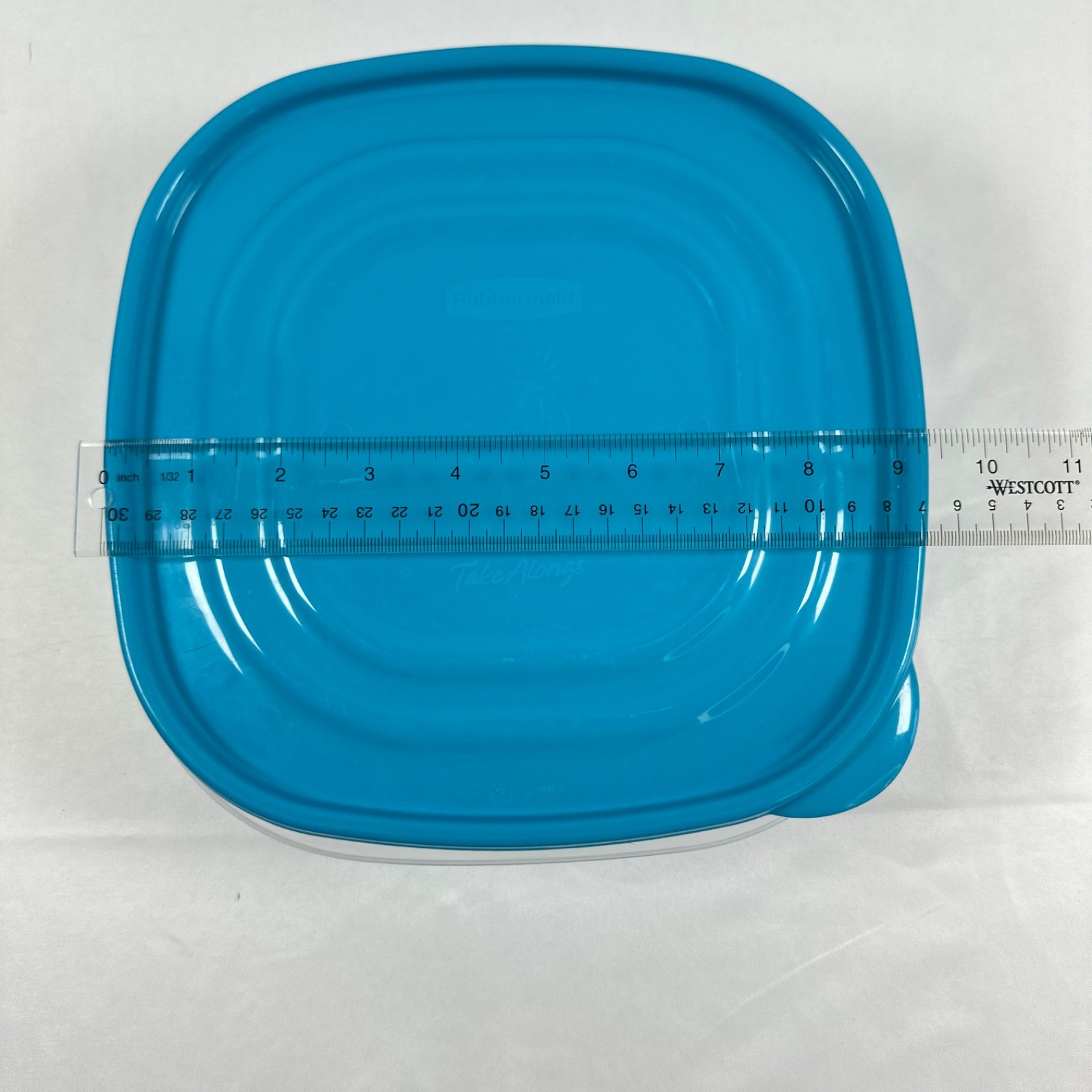 Large Rubbermaid TakeAlongs 11.7 Cups, 2.77 Liters, Blue Snap On Lid, 2K47 1