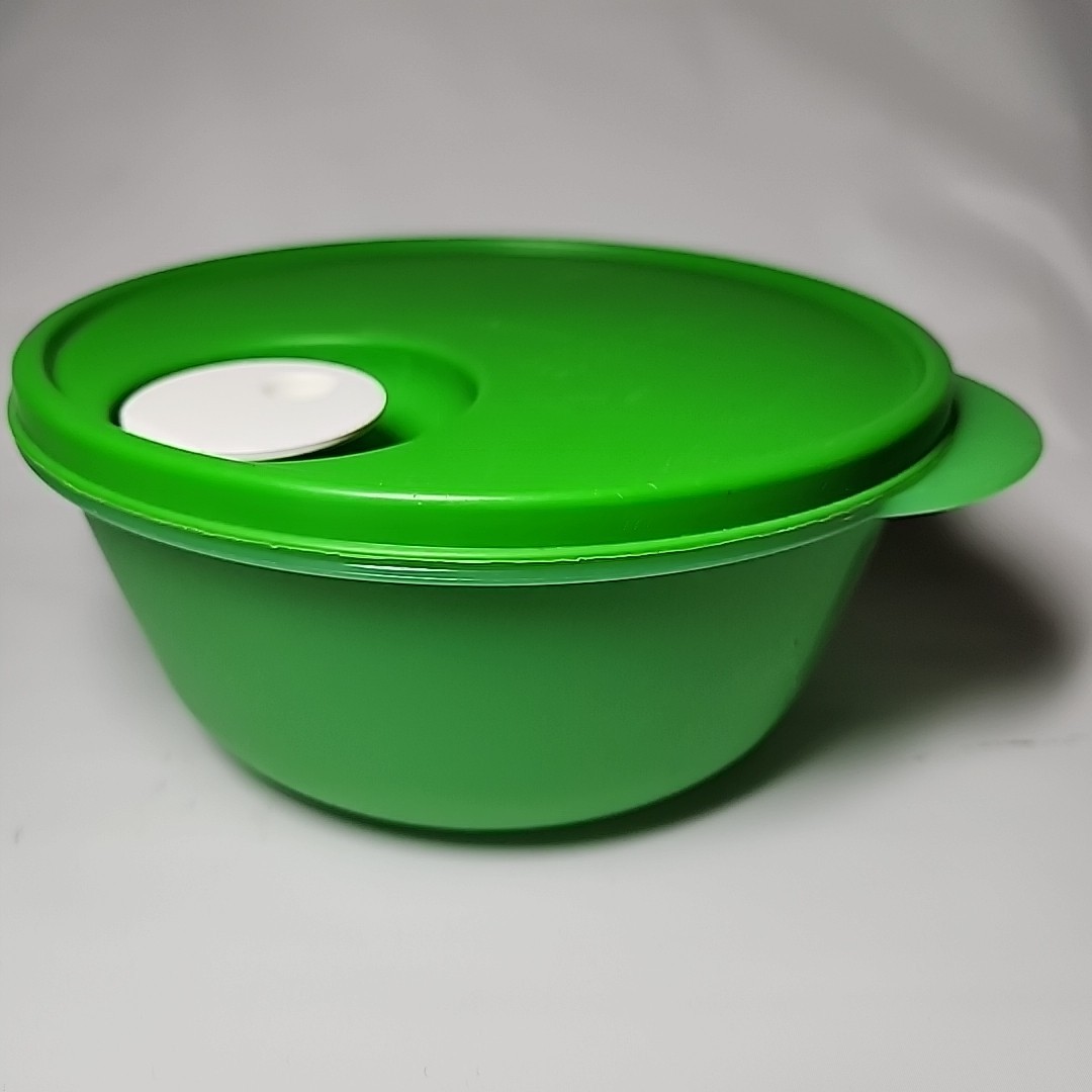 Tupperware Crystalwave Microwave Reheatable Bowl&Seal/Lid Green 6.25cups 1.5L