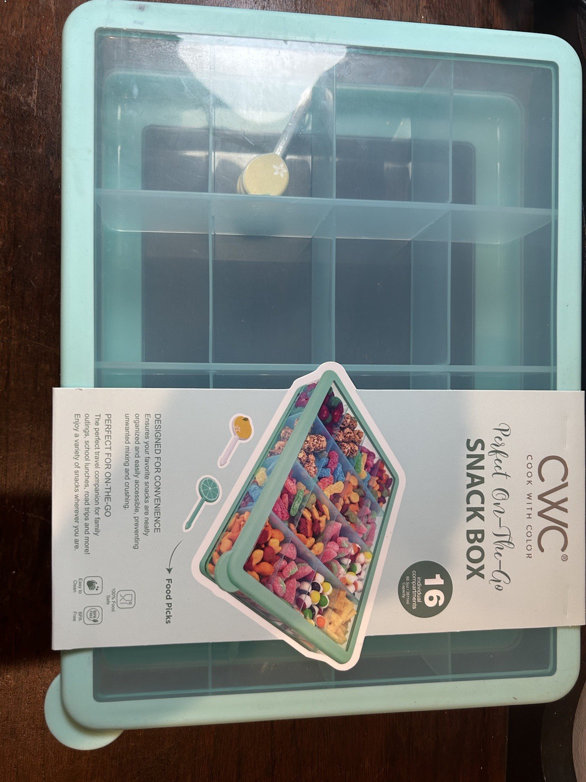 New Snack Box Container 16 Compartments Portable Snack Box with Lid Picks Travel
