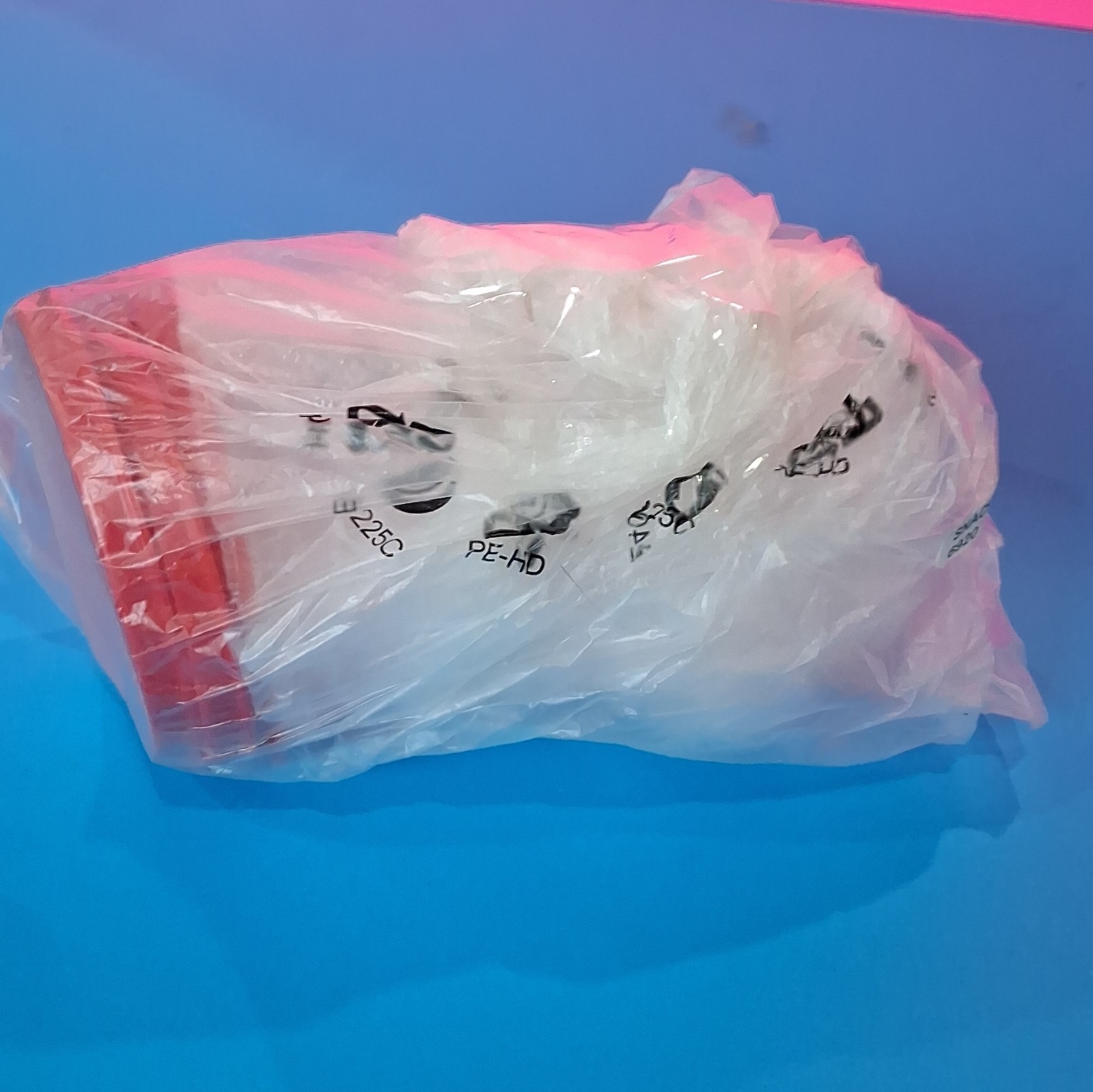 Tupperware Round Snack Container Set 225 ml Clear/Red Snap Lids Plastic 6pc