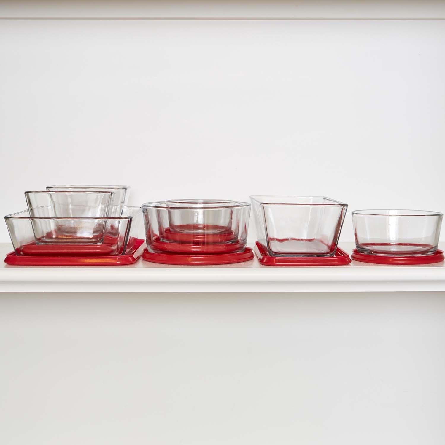 Anchor Hocking Classic Glass Food Storage Containers with 16 Piece Set, Red