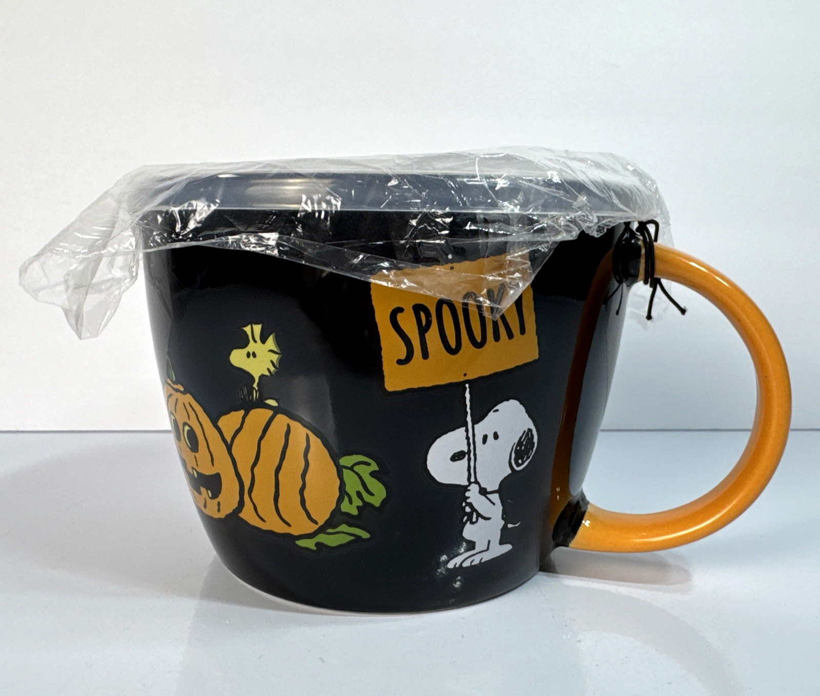 Peanuts Snoopy Woodstock Spooky Soup Mug Halloween Pressure Lid Bowl – New w/Tag