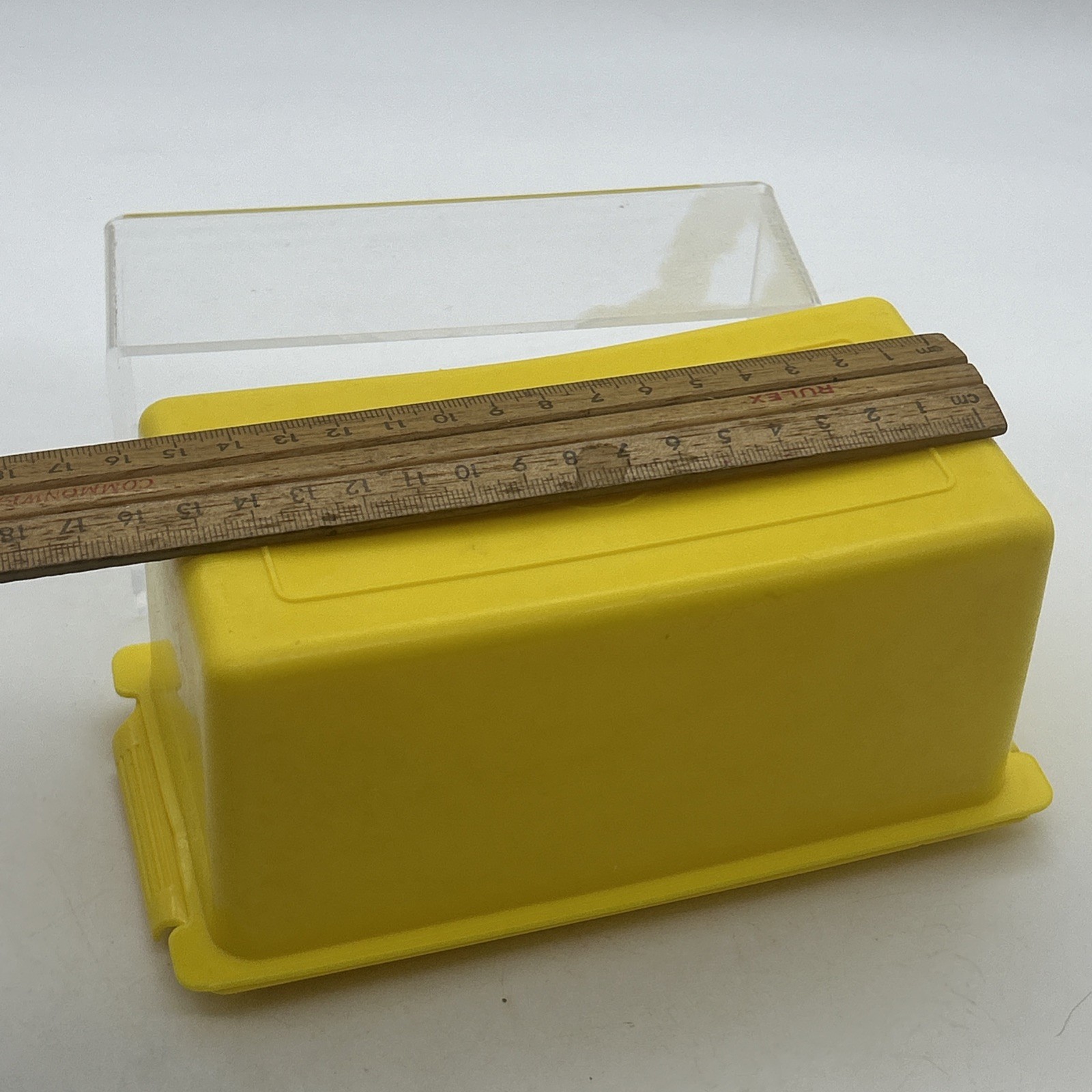 Tupperware Retro Butter Dish Yellow Australia Snap Lid Vintage