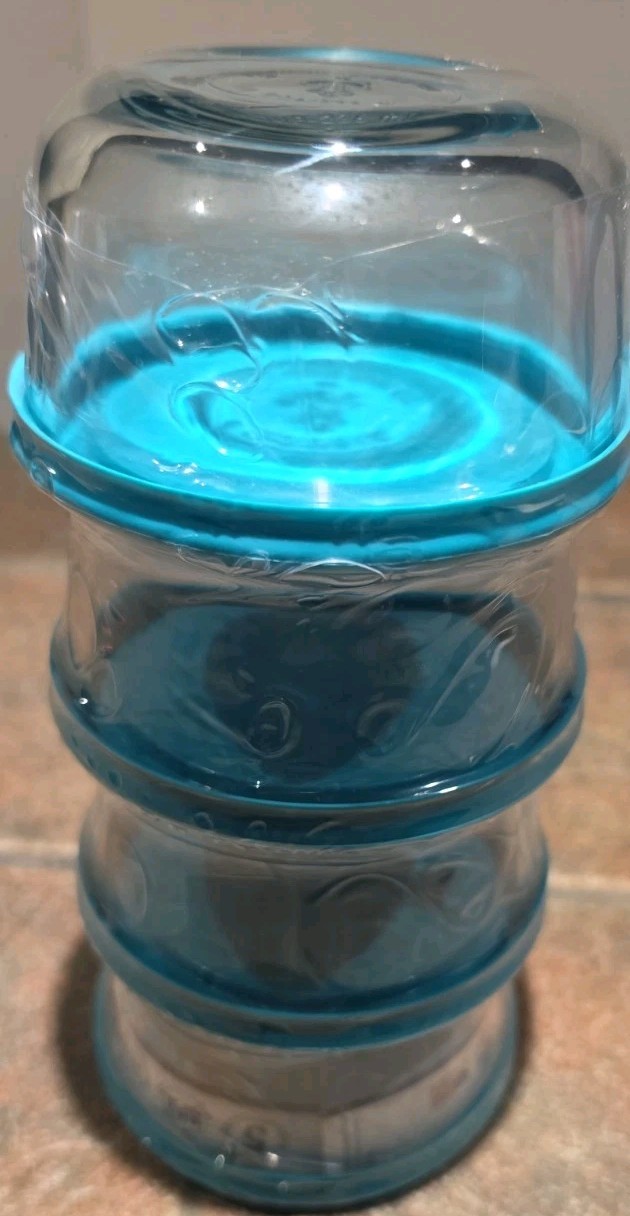 Anchor Hocking Glass Food Storage Containers with Lids, 1 Cup Round, Set of 4
