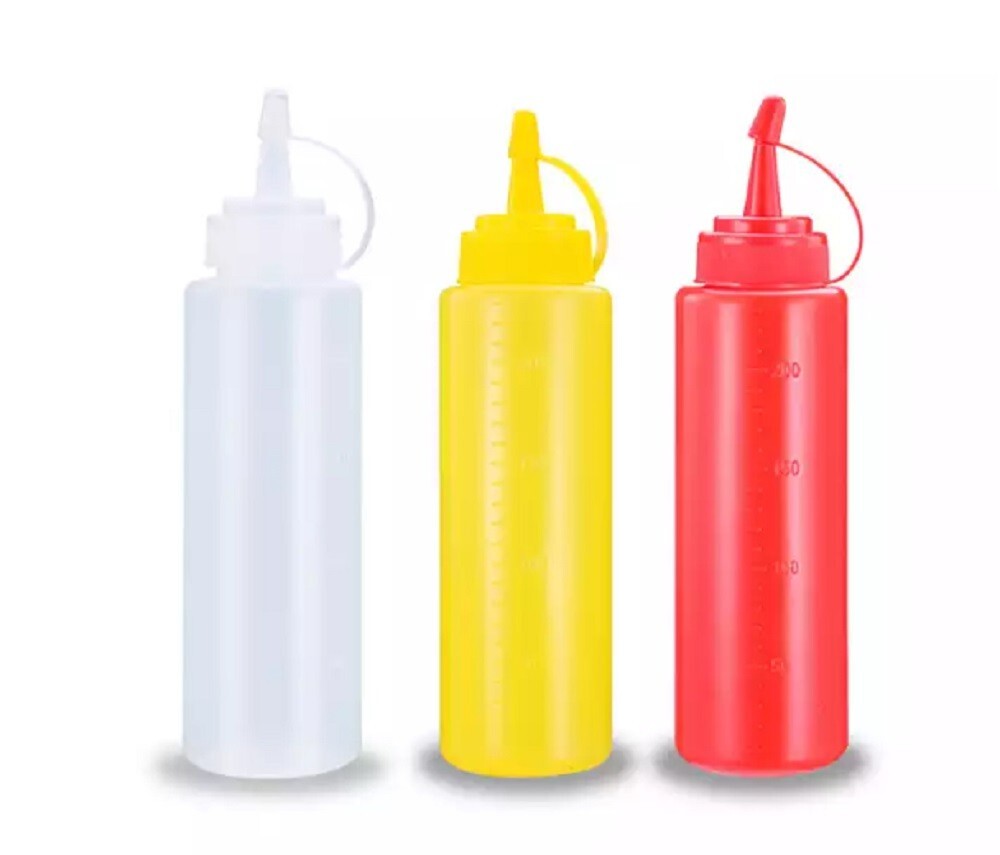 3 Pcs Condiment Squeeze Bottle 16 OZ Plastic Squeeze Squirt Bottles w Scale Line