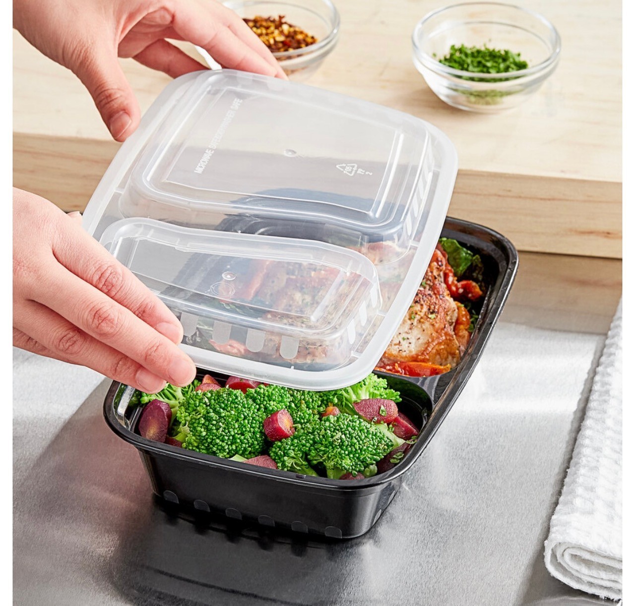 50 Set(100pc)2-Compartment 30oz Meal Prep Microwaveable Reusable ContainerW Lids