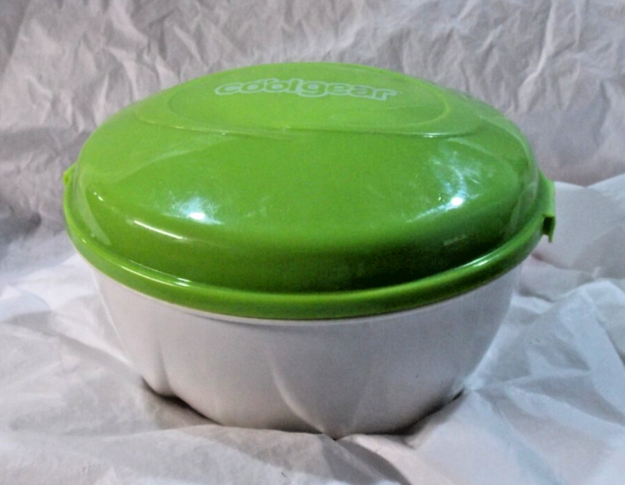 Green COOL GEAR 5 oz. Leak Proof Salad Bowl Dressing Cup