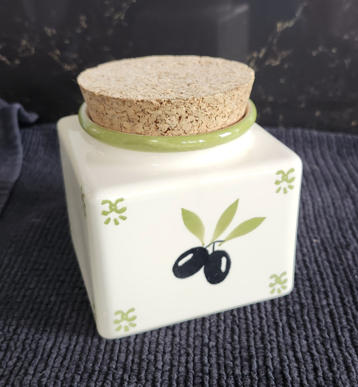 Kitchenware Ceramic Food Container, Cork Lid, Olive Decor, 4″ Square