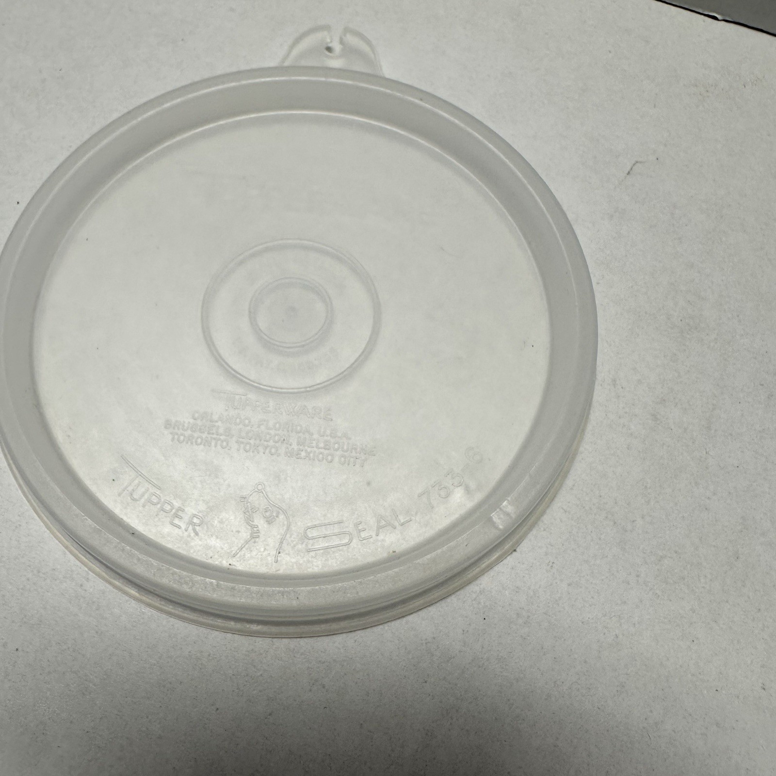 Vintage Tupperware #733-6 Sheer Replacement Tupper Seal Lid