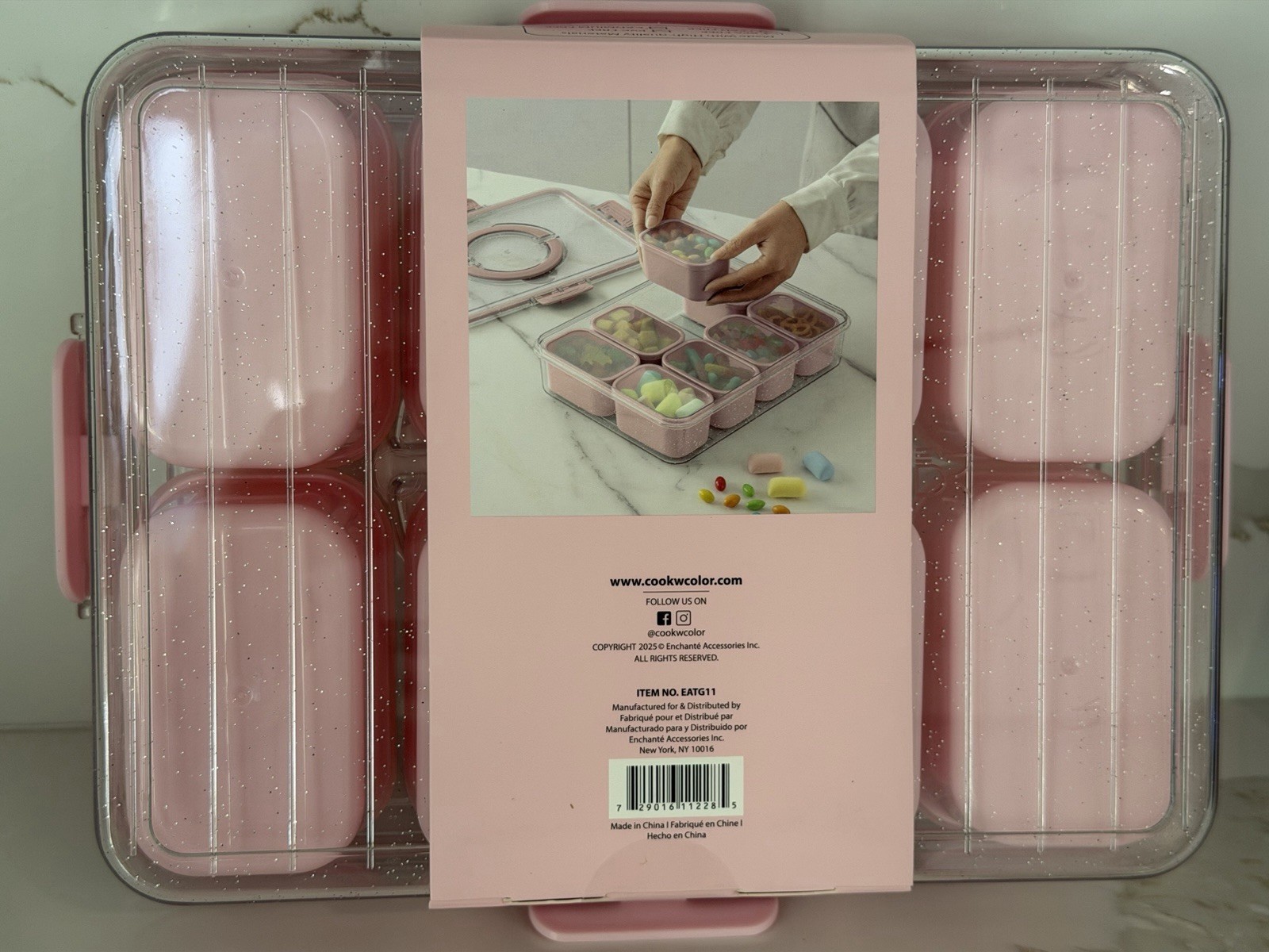 New CWC Snack Box Airtight Container 8 Separate Compartments With Lids Pink NWT