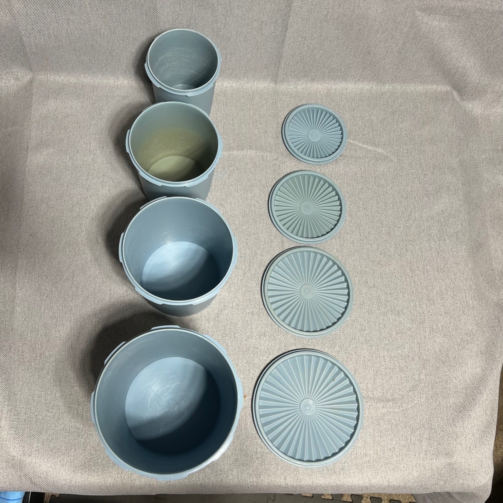 Tupperware 4 Piece Servalier Nesting Canister Set with Lids Blue Vintage Storage