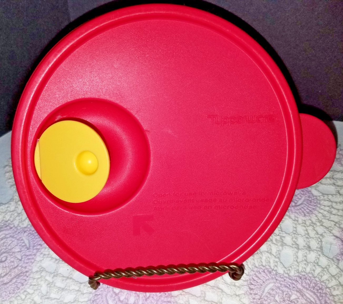 VINTAGE TUPPERWARE red 2-piece #2648 Replacement Seal FOR Crystal wave #2647