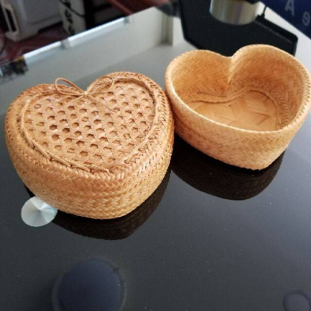 5″Heart Kratip Bamboo Thai Basket StickyRice Woven Primitive Gathering Handmade