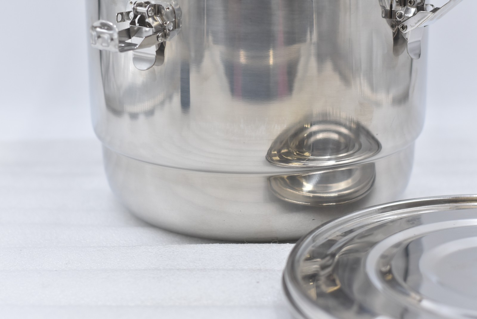 CVault 4 Liter Latch Top Stainless Steel Storage Container