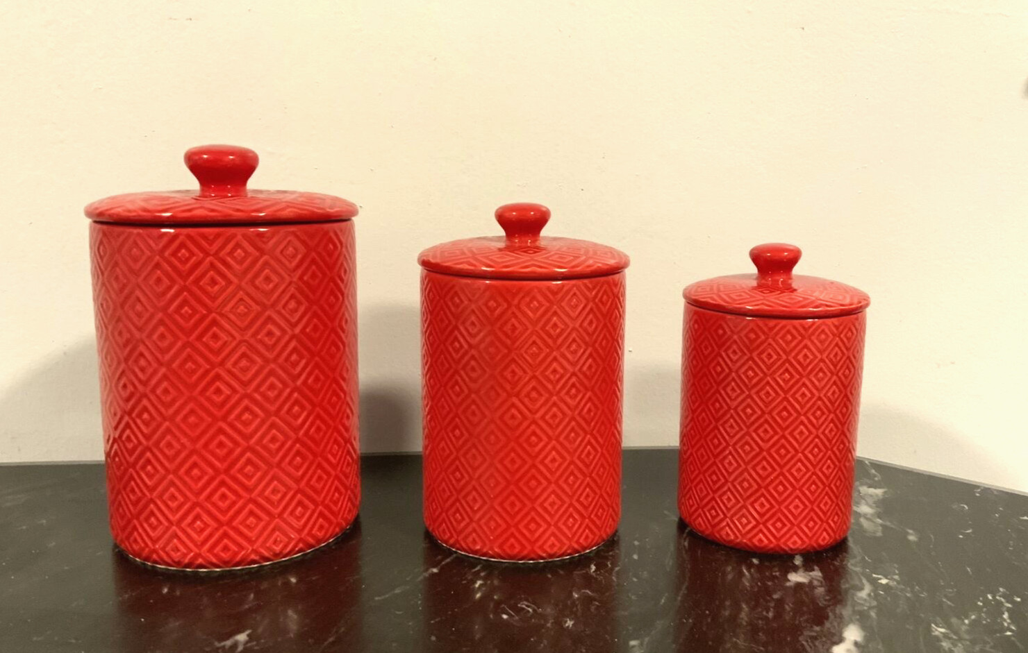 3 Piece ARTISAN COLLECTION Diamond Red Food Storage Containers Set